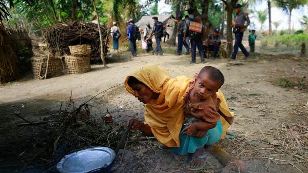 وثائق مسربة تشير إلى أن بورما تمنع المساعدات الأجنبية بقلم: إمانيويل ستوكس