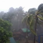 خمسة قتلى مع بدء اجتياح الإعصار “روانو” لبنجلادش
