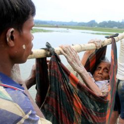 جاويش أوغلو يزور غدًا مخيمًا لمسلمي أراكان في بنغلاديش