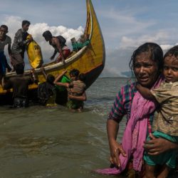 الإمارات تدشن جسر مساعدات إلى بنغلاديش لصالح لاجئي الروهنغيا