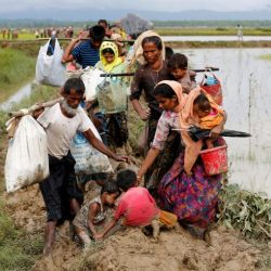 جيش ميانمار يتهم المسلمين الروهنغيا بإحراق قراهم رغم التقارير الدولية