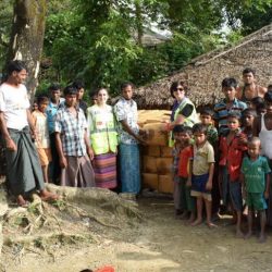 الروهنغيون المتبقون في أراكان يجمعون المال للفرار إلى بنغلادش