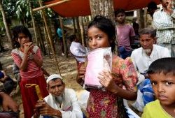 في مخيمات الروهنغيا ببنغلادش معركة ضد الدفتيريا