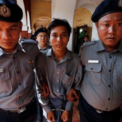 الكشف عن مقابر جماعية لمسلمي الروهنغيا في ميانمار