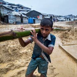 وزيران بريطانيان يزوران مخيمات الروهنغيا في بنغلادش