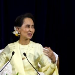 عشرات من جماعات المجتمع المدني في ميانمار تندد بحبس صحافيي «رويترز»
