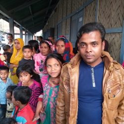 أنجلينا جولي تزور مخيمات الروهنغيا في بنغلادش