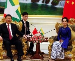وزراء آسيان يتعهدون بالتعاون في قضايا الروهنغيا وبحر الصين الجنوبي