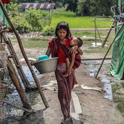 17 أسرة روهنغية لاجئة في بنغلادش تعتنق الديانة المسيحية