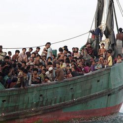 تايلاند تصر على عدم وجود قارب للروهنغيا على سواحلها