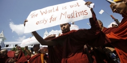 لماذا يهاجم الرهبان البوذيون المسلمين؟