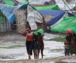 مقتل 11 شخصا بسبب الاعصار محاسن الاقل عنفا من التوقعات في بنغلادش