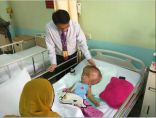 ماليزيون يتكفلون بعلاج طفل روهنغي من مرض خطير