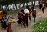 الأوبزرفر: الروهنغيا يهربون من القتل الجماعي في ميانمار