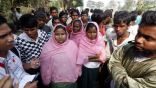 فرار 50 ألفا من مسلمي الروهنغيا إلى بنغلاديش من ميانمار هربا من قمع الجيش