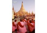 بوذيون، مسيحيون، هندوس ومسلمون يطالبون بتحقيق السلام في ميانمار