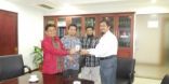 نائب البرلمان الإندونيسي يستقبل الوفد الروهنجي ويعقد جلسة خاصة عن القضية الروهنجية