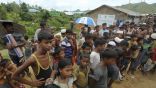 بنغلادش تنقل مسلمي الروهنغيا إلى جزيرة تتعرض لأعاصير وفيضانات